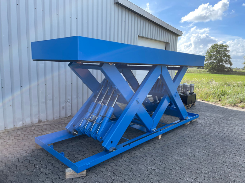 Military and Armoured vehicle double horizontal scissor lift