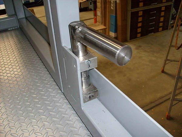 Very heavy duty drop bolt to secure lift table