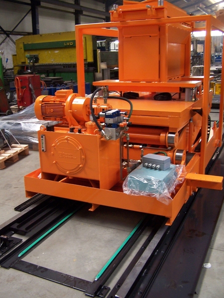 25 tonne coil car for steel stockholders and cut to length lines running on tracks (Section 2)