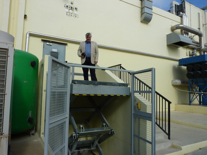 Stainless steel disabled access lift (Section 1)