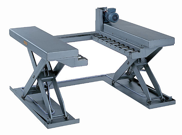 Stainless Steel pallet lift inc low height powered conveyor (Section 1)